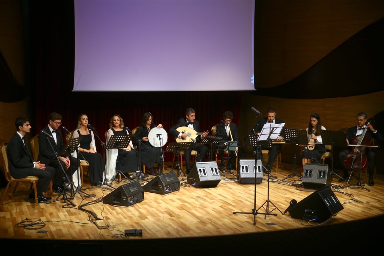 - Azerbaycan'ın başkenti Bakü'de, Bakü Yunus Emre Enstitüsü ve Musiki Eğitim Vakfı tarafından Türk...