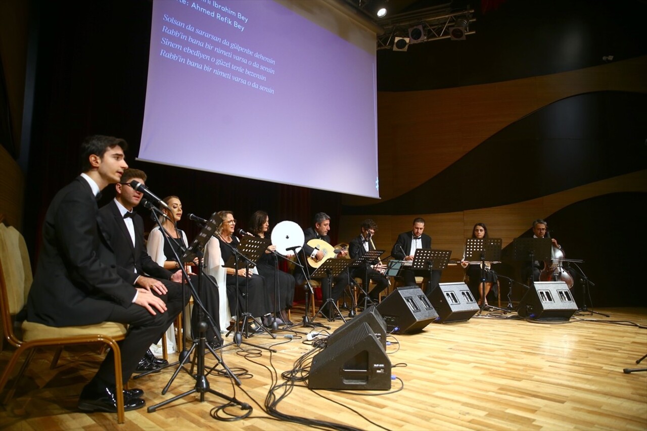 - Azerbaycan'ın başkenti Bakü'de, Bakü Yunus Emre Enstitüsü ve Musiki Eğitim Vakfı tarafından Türk...