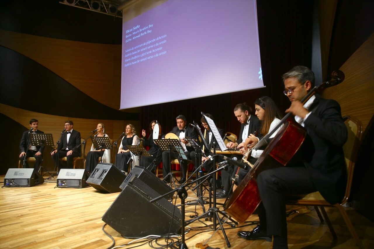 - Azerbaycan'ın başkenti Bakü'de, Bakü Yunus Emre Enstitüsü ve Musiki Eğitim Vakfı tarafından Türk...