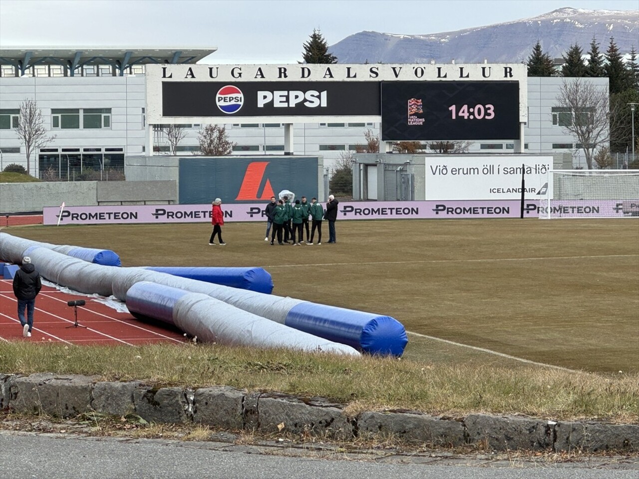 UEFA yetkilileri, İzlanda ile Türkiye arasındaki UEFA Uluslar B Ligi 4. Grup maçının bu akşam...