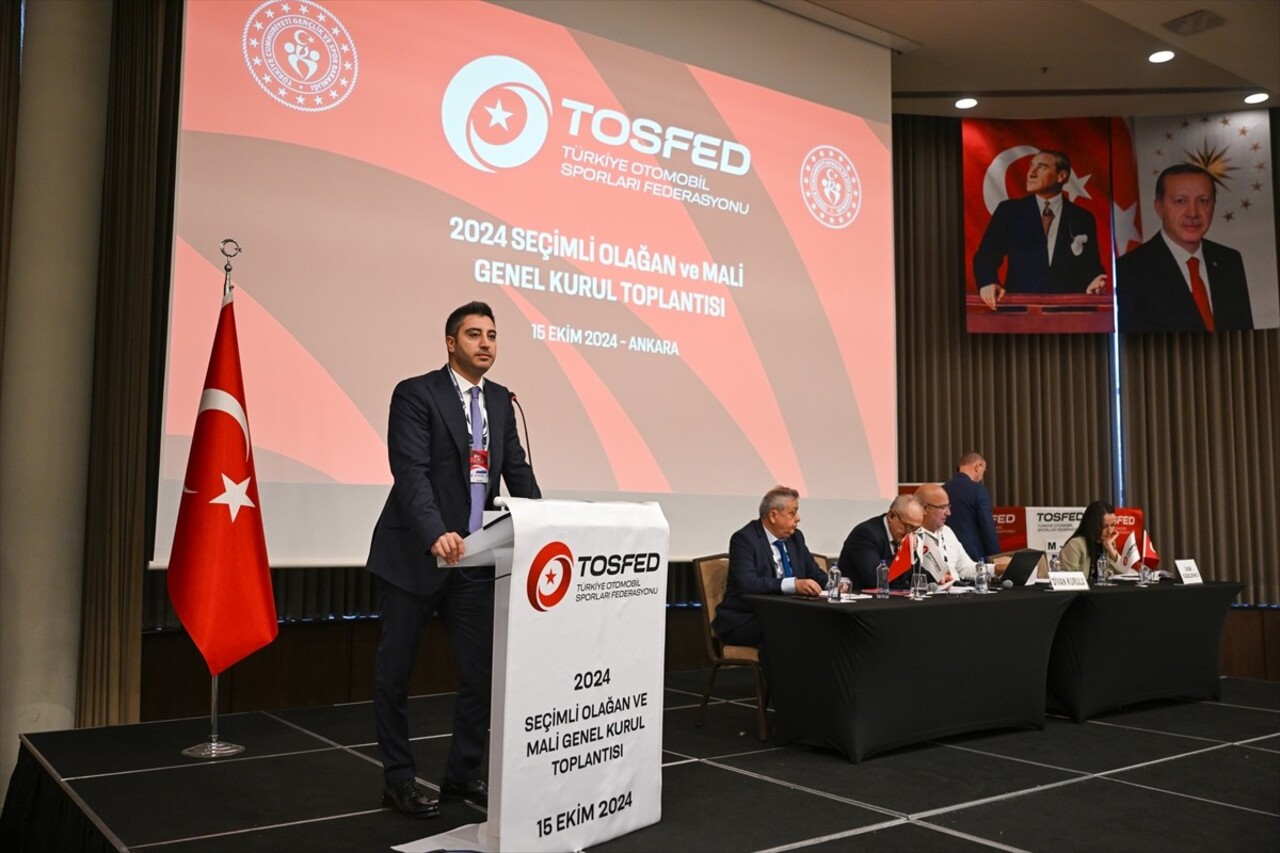 Türkiye Otomobil Sporları Federasyonu (TOSFED) başkanlığına Eren Üçlertoprağı yeniden seçildi....