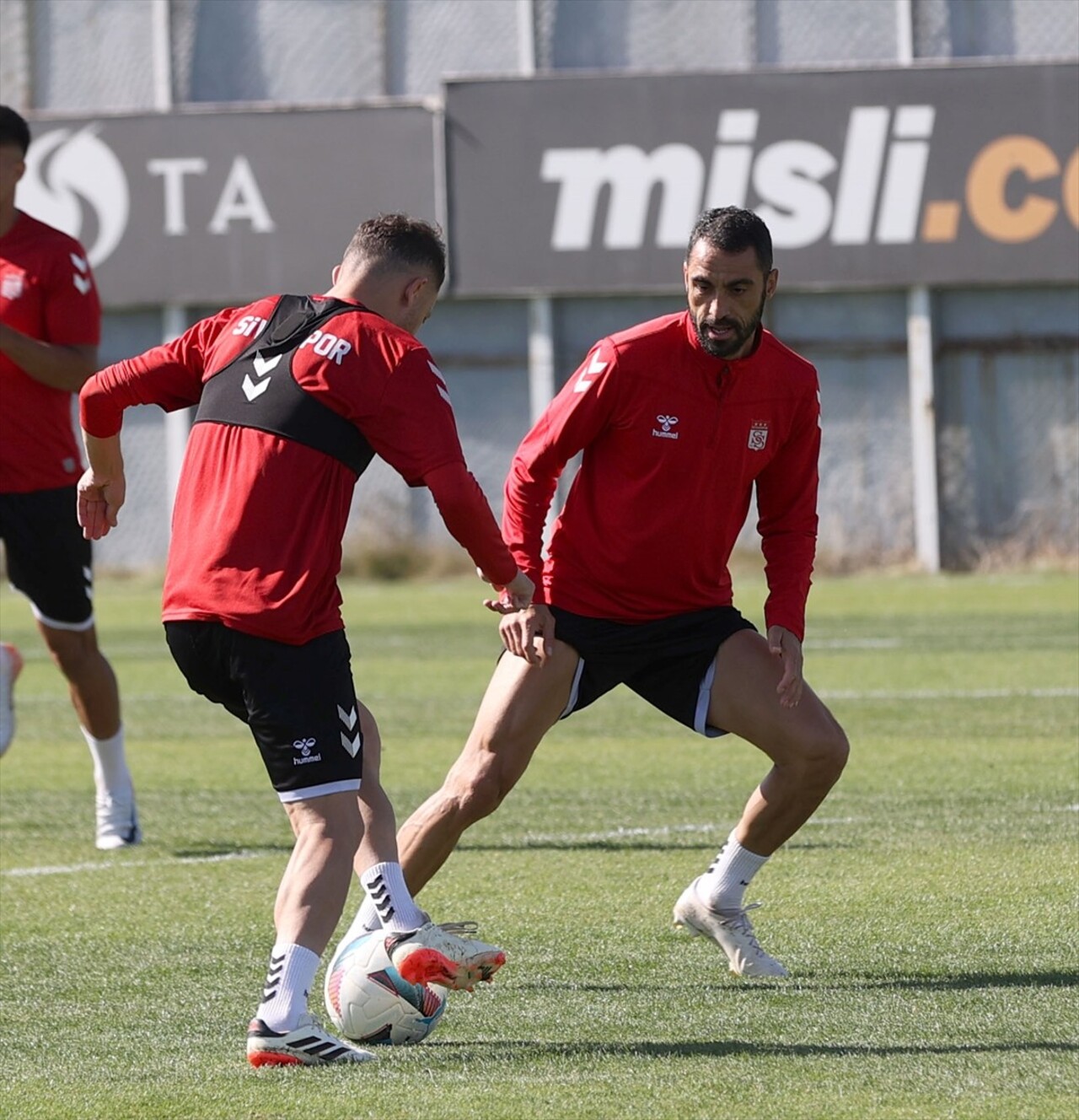 Net Global Sivasspor, Trendyol Süper Lig'in 9. haftasında sahasında Atakaş Hatayspor ile yapacağı...