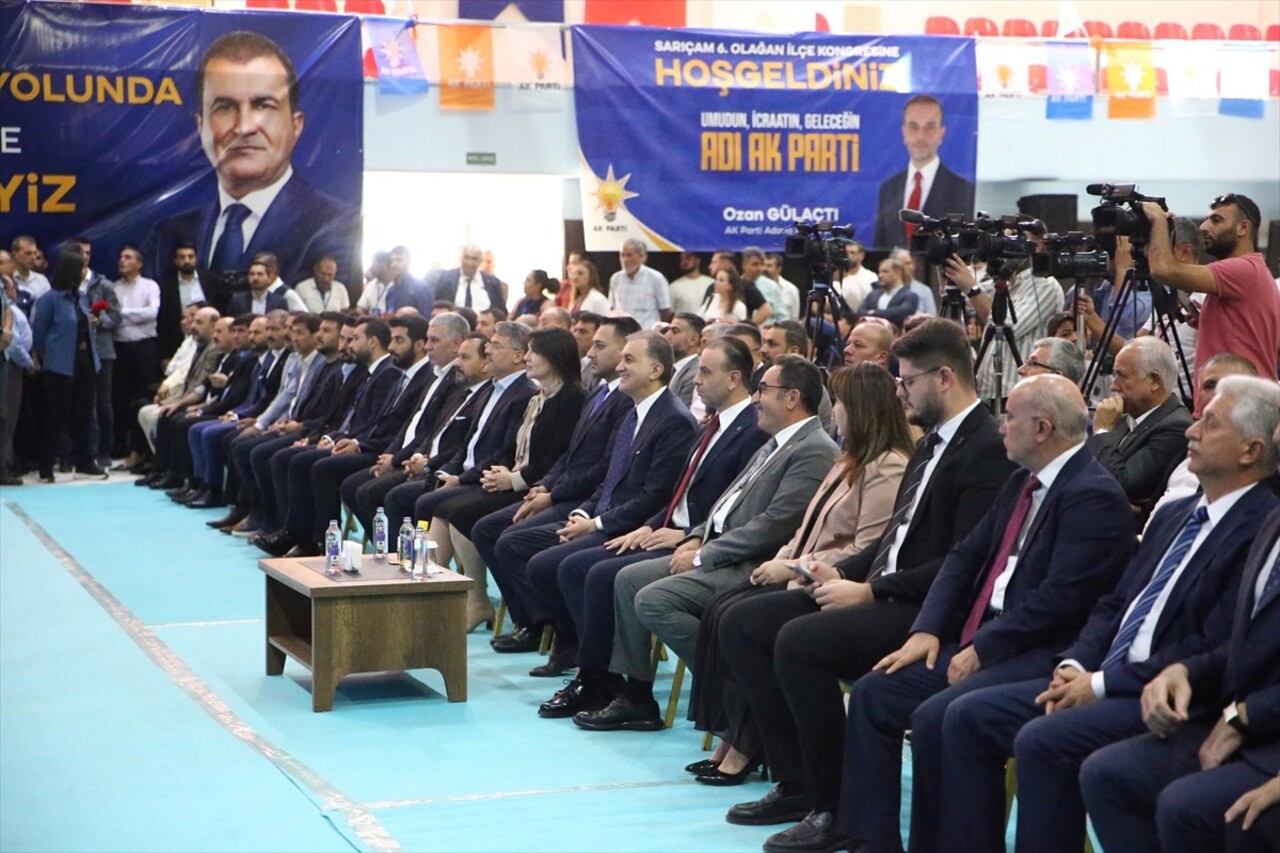 AK Parti Genel Başkan Yardımcısı ve Parti Sözcüsü Ömer Çelik, Adana'da Asım Savaş Spor Salonu'nda...