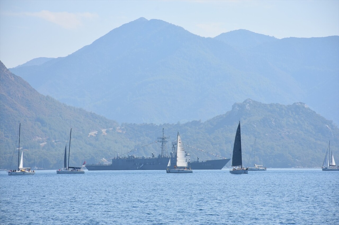 Muğla'nın Marmaris ilçesinde düzenlenen 35. Uluslararası Marmaris Yarış Haftası'nın ikinci gününde...