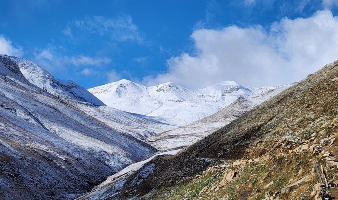 Artvin'de kar nedeniyle kapanan