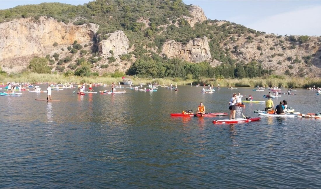 Köyceğiz'de düzenlenen Kano Fest