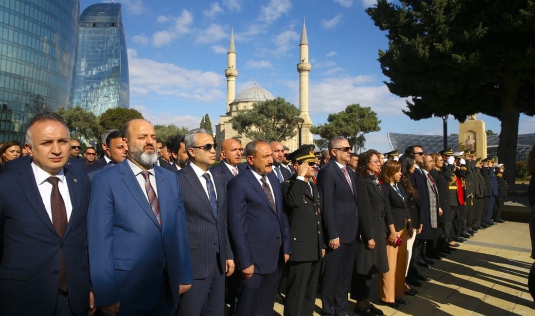 Bakü Türk Şehitliği'nde Türkiye