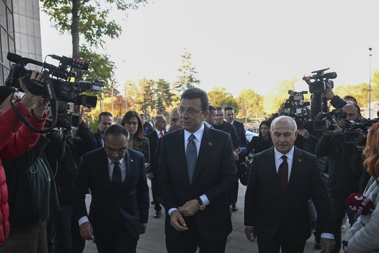 Türkiye Belediyeler Birliği (TBB) ve İstanbul Büyükşehir Belediye (İBB) Başkanı Ekrem İmamoğlu...