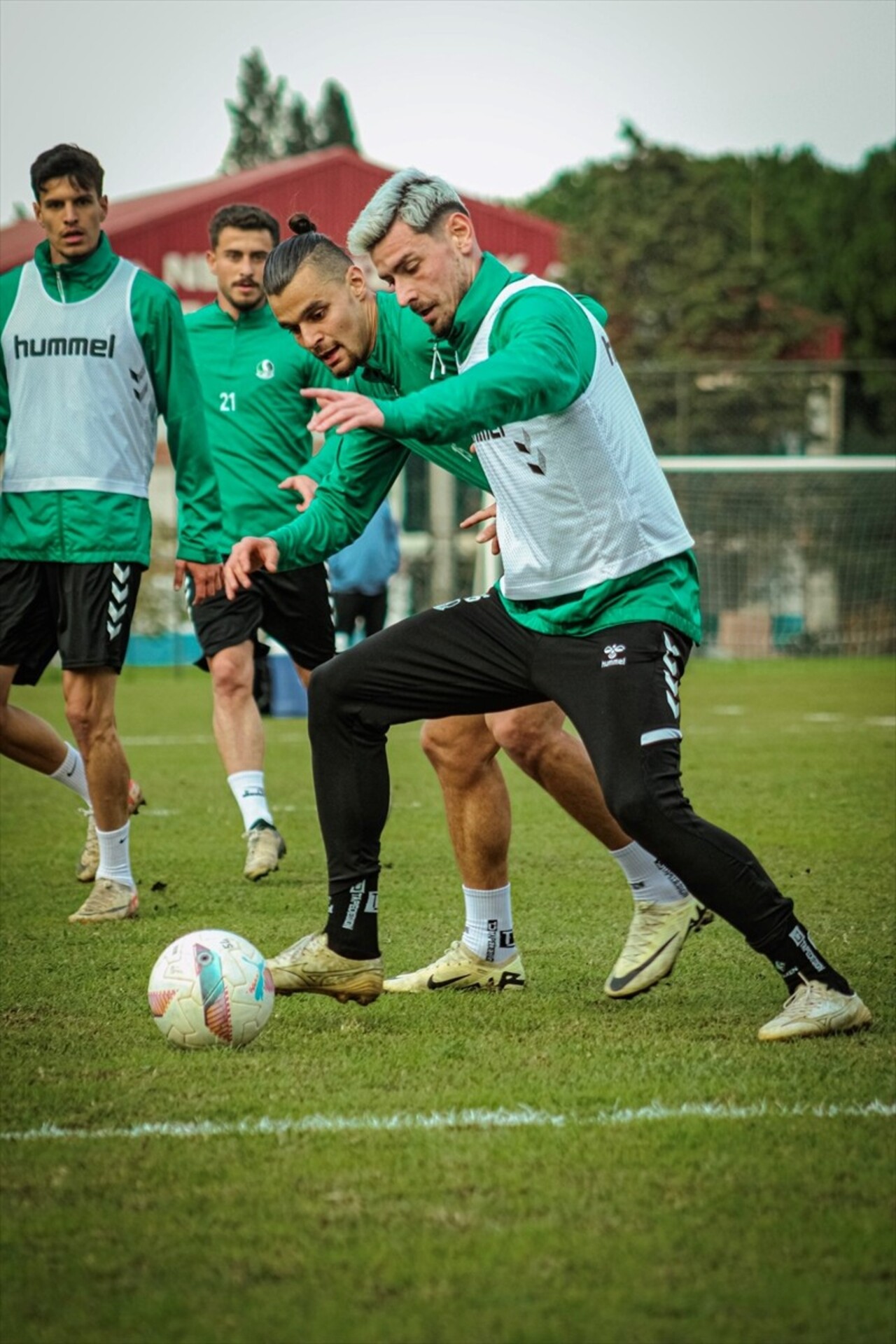 Sakaryaspor, Trendyol 1. Lig'in 12. haftasında evinde Kocaelispor ile yapacağı maçın...