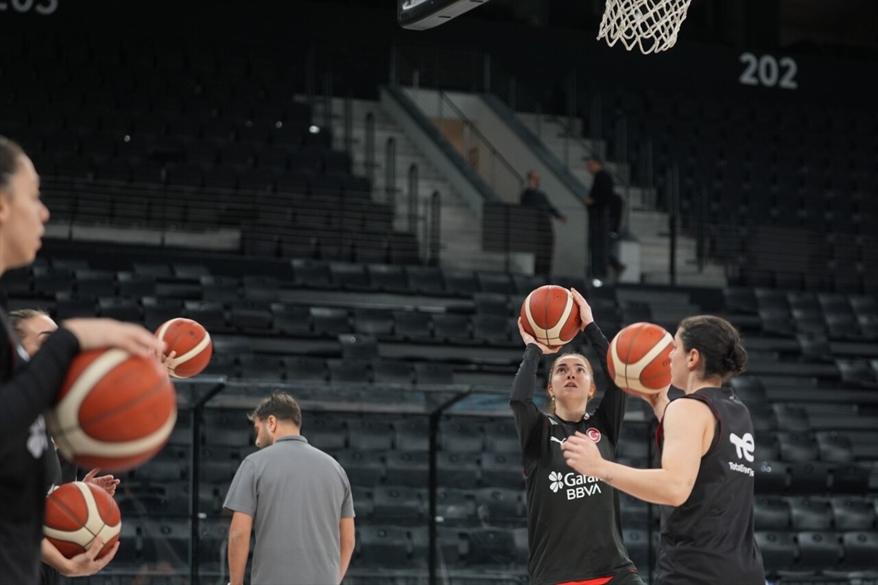 A Milli Kadın Basketbol Takımı'nın 2025 Avrupa Şampiyonası Elemeleri F Grubu'nda yarın Romanya ile...