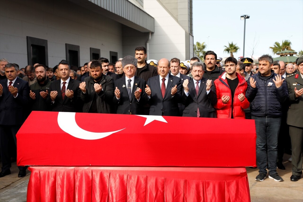 Kuzey Kıbrıs Türk Cumhuriyeti (KKTC) Cumhurbaşkanı Ersin Tatar, Samsun'da Canik Merkez Camisi'nde...