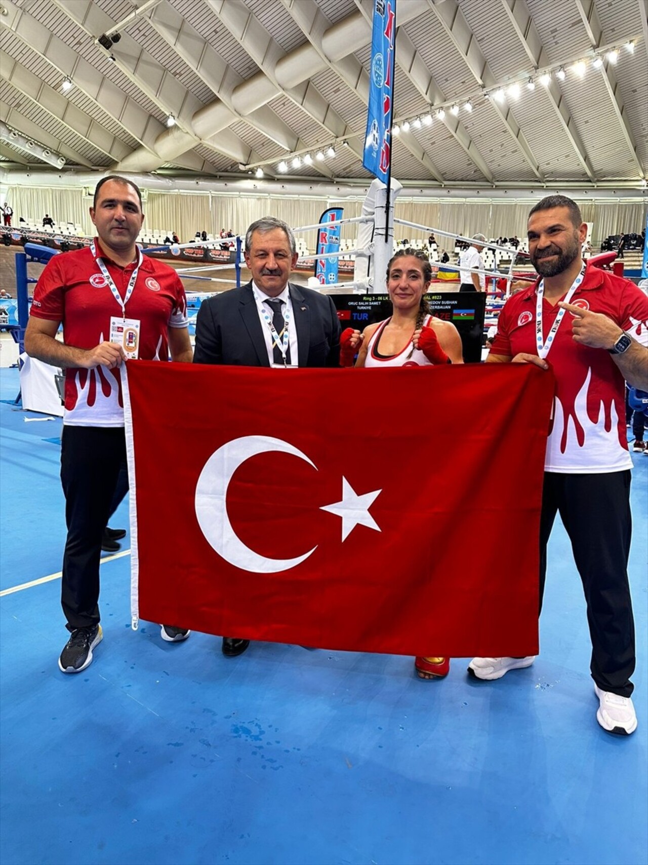 Yunanistan'da düzenlenen Büyükler Avrupa Kick Boks Şampiyonası'nda milli sporcular 6 altın, 6...