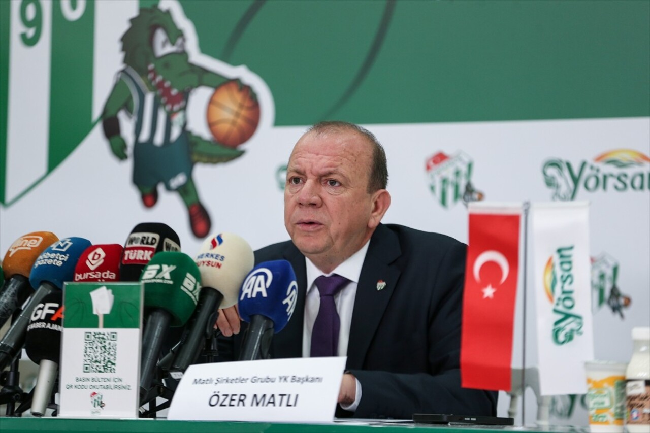 Türkiye Sigorta Basketbol Süper Ligi ekiplerinden Bursaspor Basketbol, Yörsan markası ile...