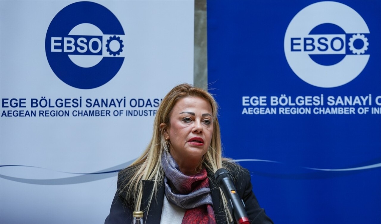 Ege Bölgesi Sanayi Odasının (EBSO) İzmir Gazeteciler Cemiyeti (İGC) işbirliğinde ekonomi...