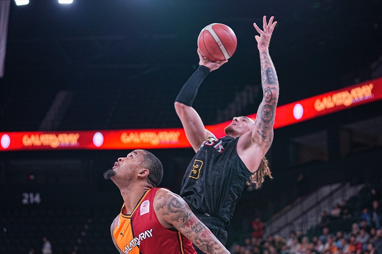 Türkiye Sigorta Basketbol Süper Ligi 7. Haftasında Galatasaray ile Mersinspor Basketbol Gelişim...