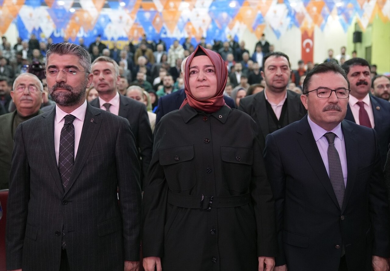 AK Parti Genel Başkan Yardımcısı Fatma Betül Sayan Kaya, Erzurum'daki Hizmetiçi Eğitim Enstitüsü...