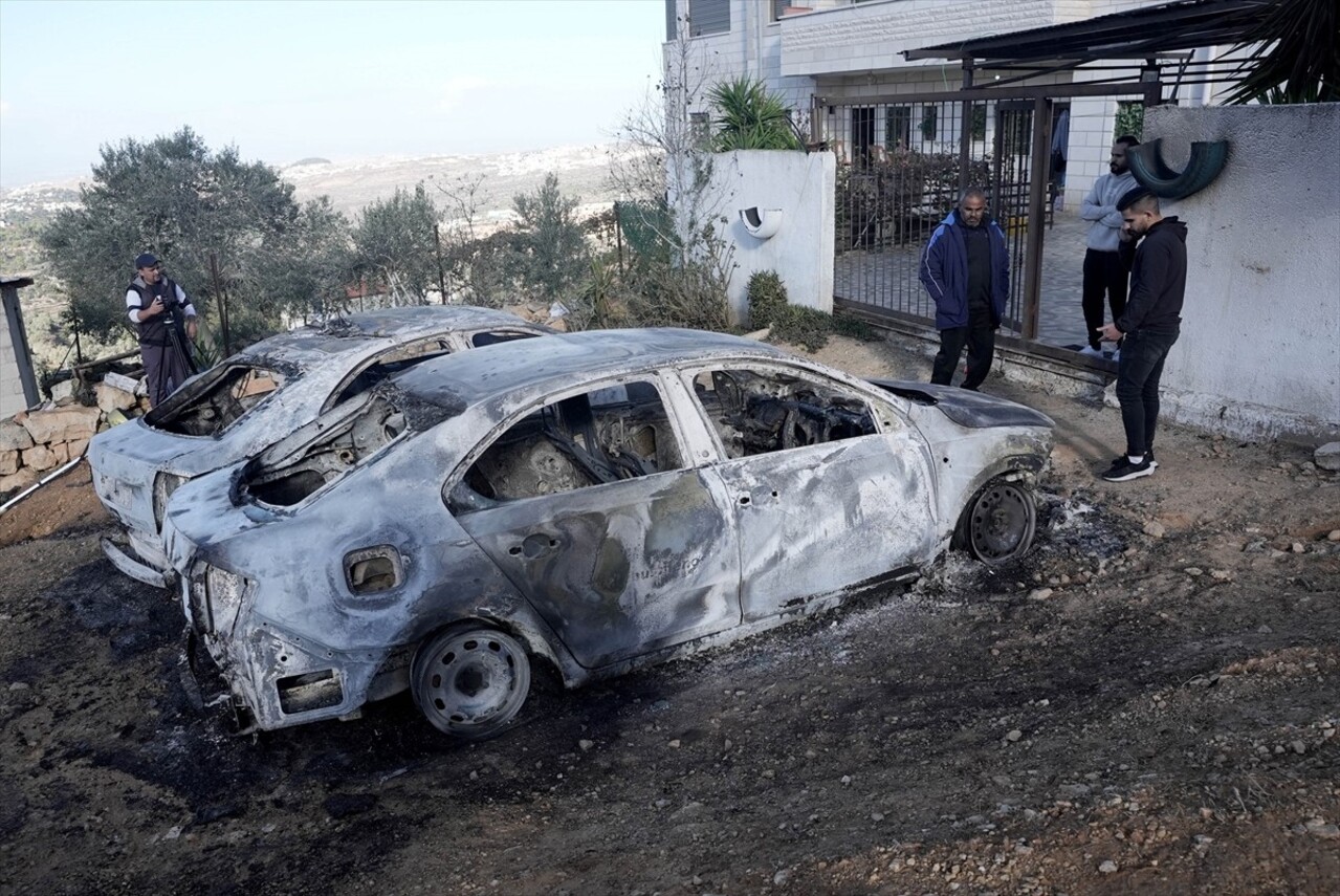 Filistin topraklarını gasbeden İsrailliler, işgal altındaki Batı Şeria'nın Ramallah kenti...