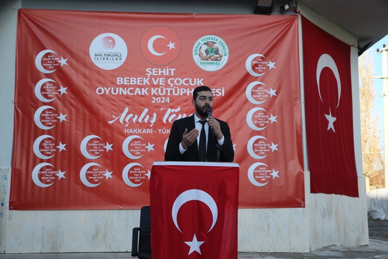 Hakkari'nin Yüksekova ilçesinde, PKK'lı teröristlerin düzenlediği saldırılarda hayatlarını...