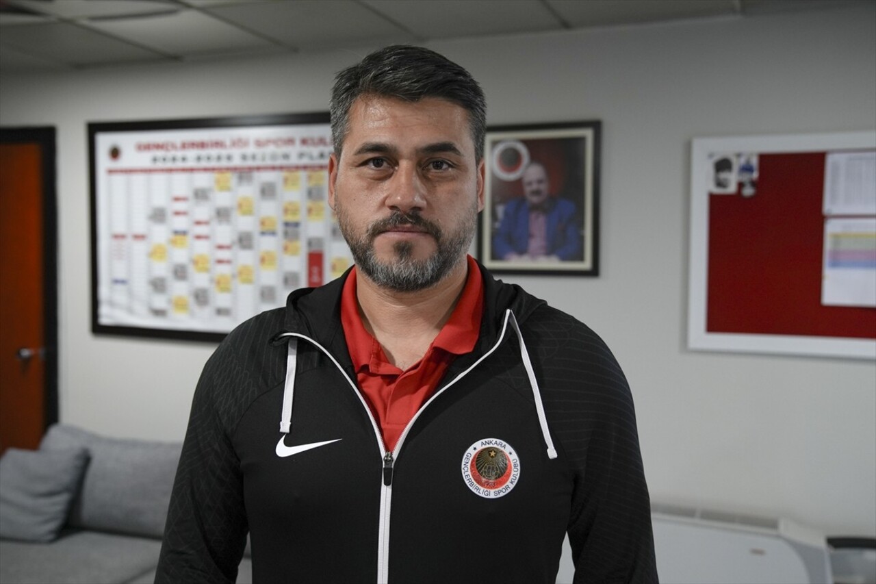 Trendyol 1. Lig'de son 6 haftada 4 puan alan Gençlerbirliği, başkent derbisinde MKE Ankaragücü'nü...