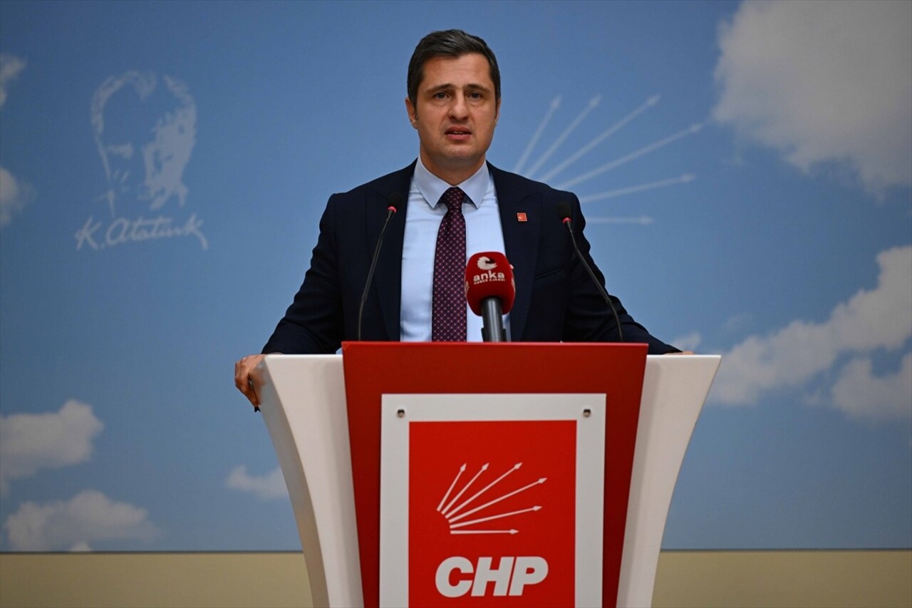 CHP Genel Başkan Yardımcısı ve Parti Sözcüsü Deniz Yücel, Genel Başkan Özgür Özel'in başkanlığında...