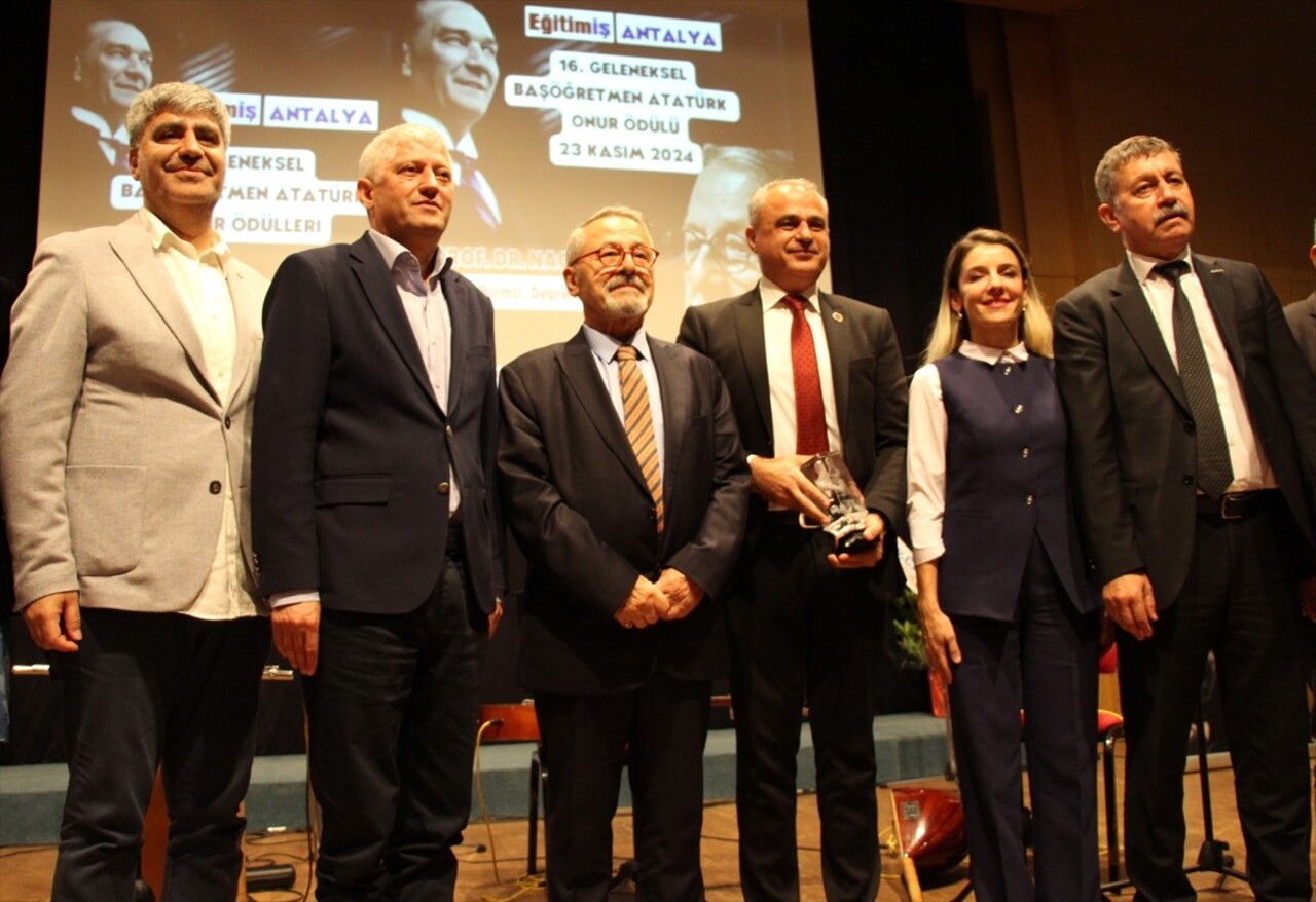 Antalya Büyükşehir Belediyesi ve Eğitim-İş Antalya Şubesi tarafından İstanbul Teknik Üniversitesi...