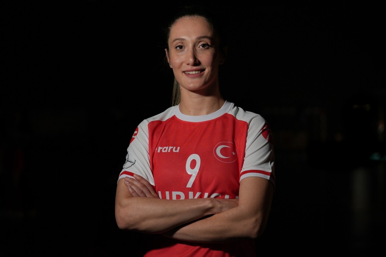 A Milli Kadın Hentbol Takımı'nın tarihinde ilk kez katılacağı EHF 2024 Avrupa Şampiyonası...