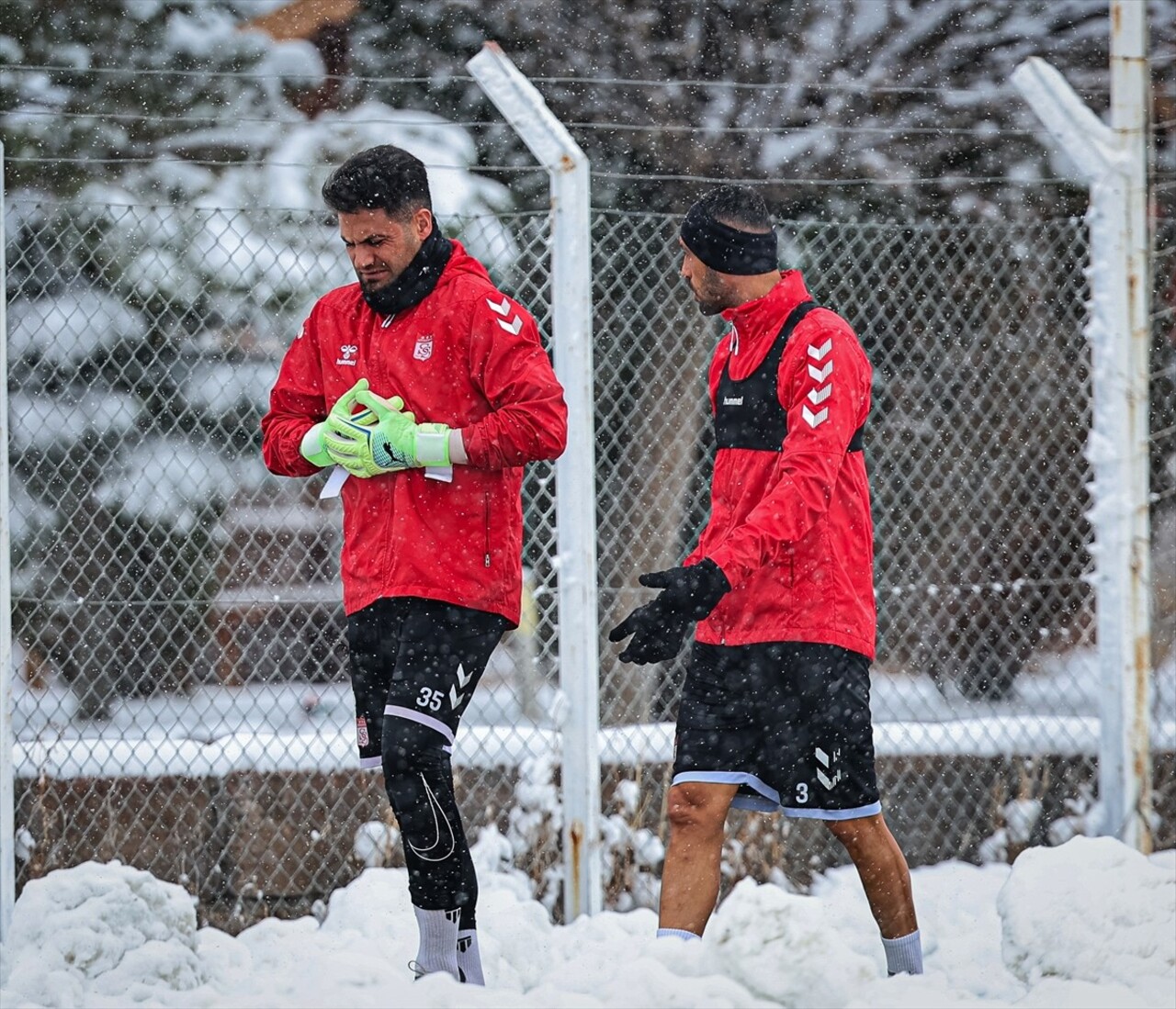 Net Global Sivasspor, Trendyol Süper Lig'in 14. haftasında 29 Kasım Cuma günü deplasmanda Onvo...