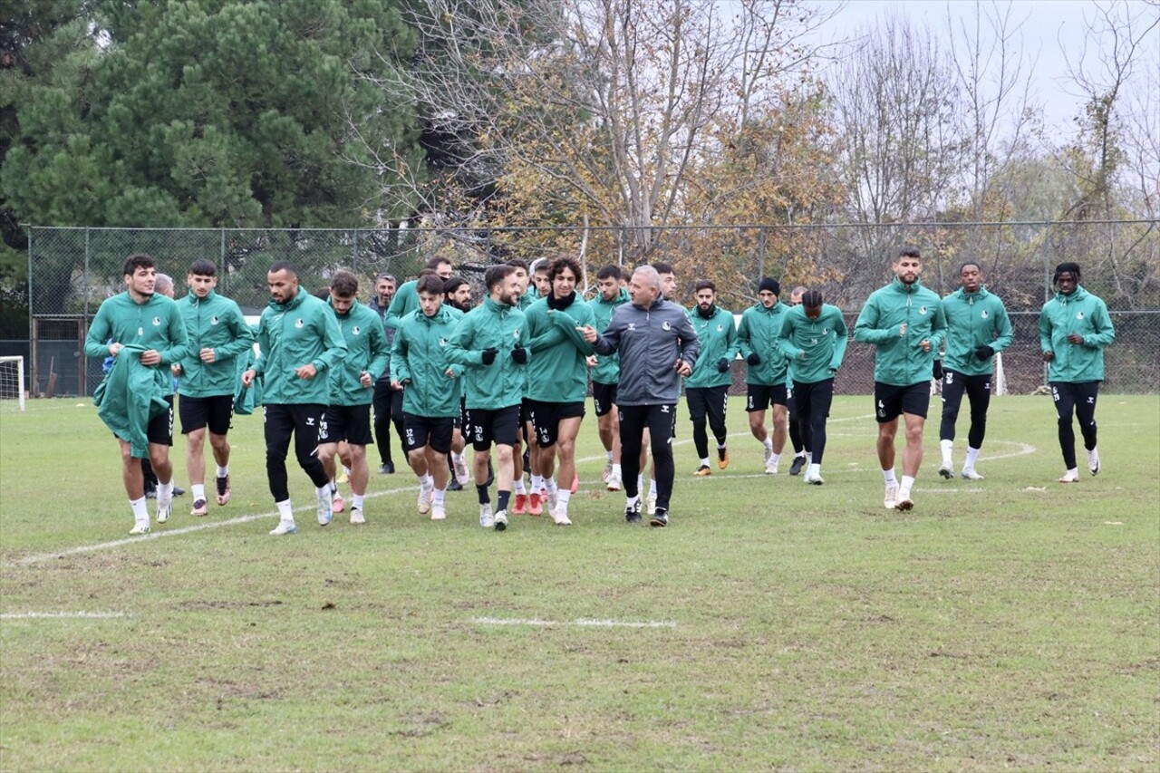 Sakaryaspor, Trendyol 1. Lig'in 14. haftasında sahasında Boluspor ile oynayacağı maçın...