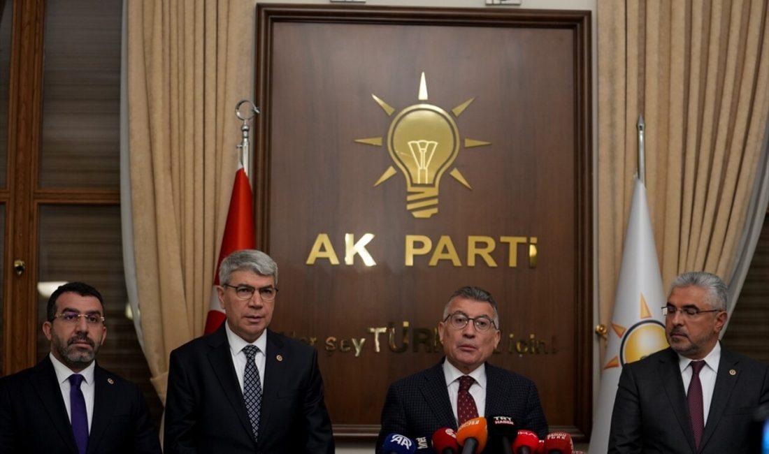 AK Parti, devlet memurlarını