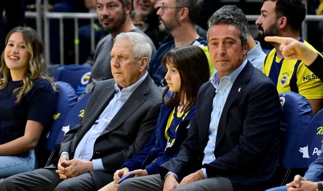 Fenerbahçe başkanları Ali Koç