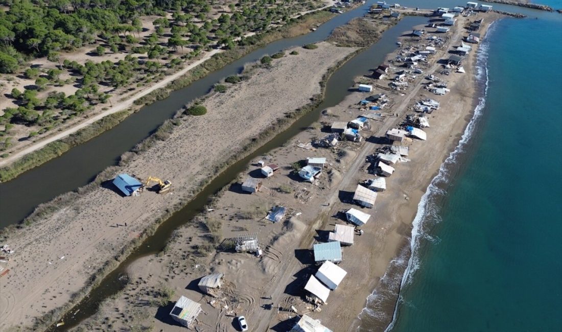 Antalya'nın Aksu ilçesinde doğal