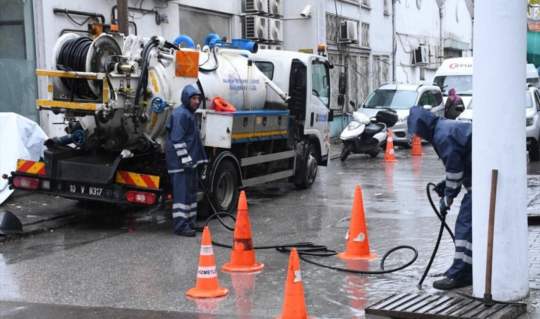 Balıkesir'de sağanak yağış sonrası