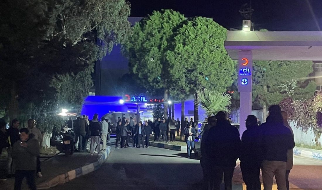 İzmir'de polis ekibine düzenlenen