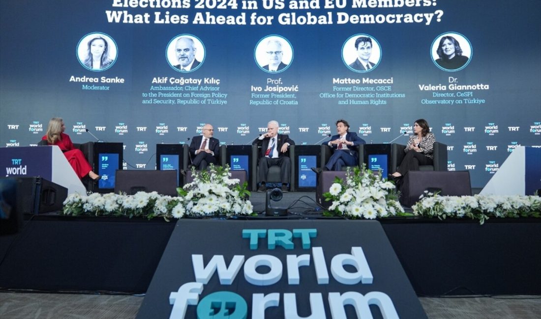 TRT World Forum'da küresel