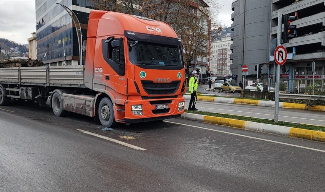 Zonguldak'ta tırın çarpması sonucu